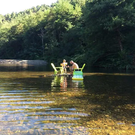 Des Drouilhedes 3* Peyremale